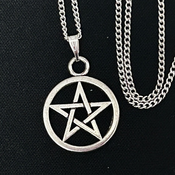 Hand Crafted Pentagram Necklace Silver Plate 20β Chain with Pendant NIP - Picture 3 of 7